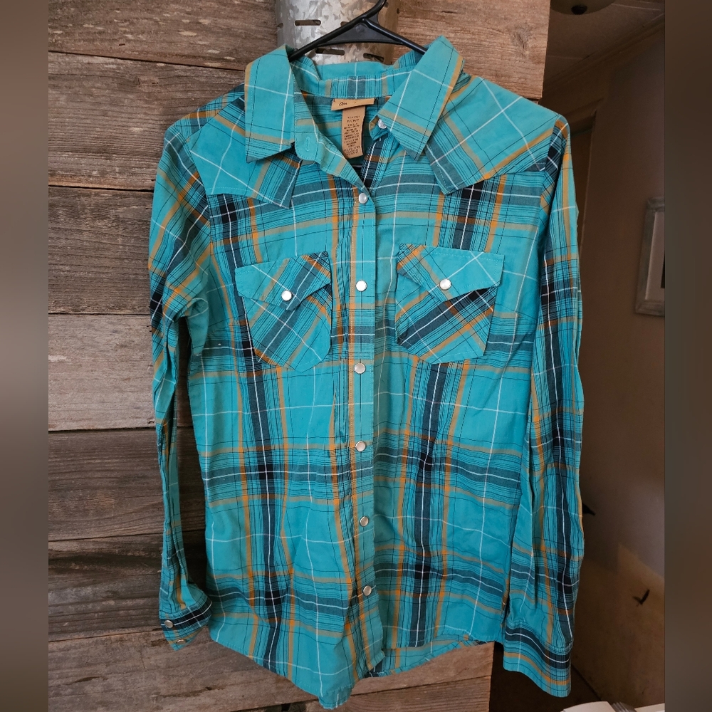 Women's WranglerTurquoise Plaid Button-Up Shirt